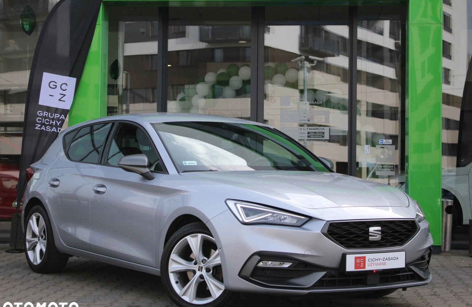 Seat Leon cena 87900 przebieg: 118888, rok produkcji 2021 z Bełchatów małe 379